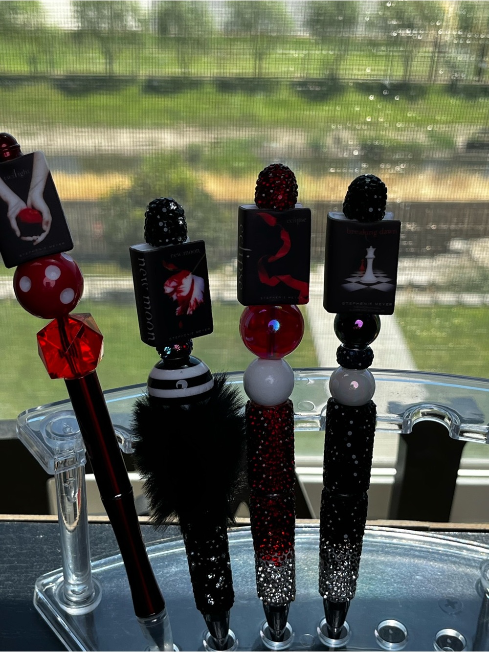 Pens By Alex - Twilight Book Series - Picture 15 of 15